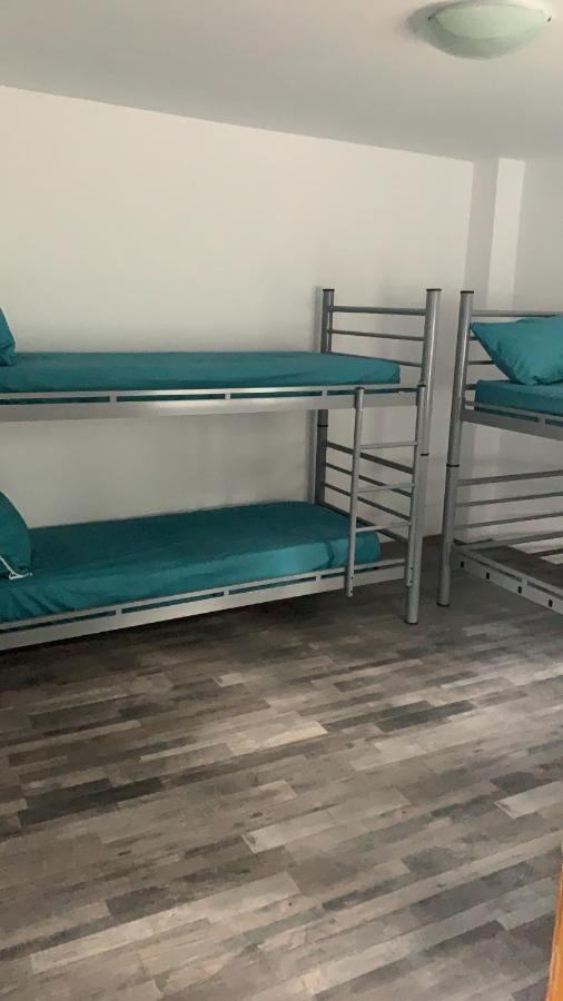 Hostel Monument Букурещ Екстериор снимка